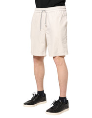 Bermuda masculina com logo off-white Brunello Cucinelli e shorts de moletom