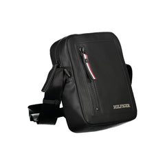 Bolsa de ombro Tommy Hilfiger preta de polietileno