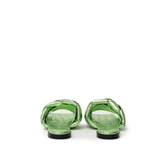 Chinelo Bottega Veneta de couro verde