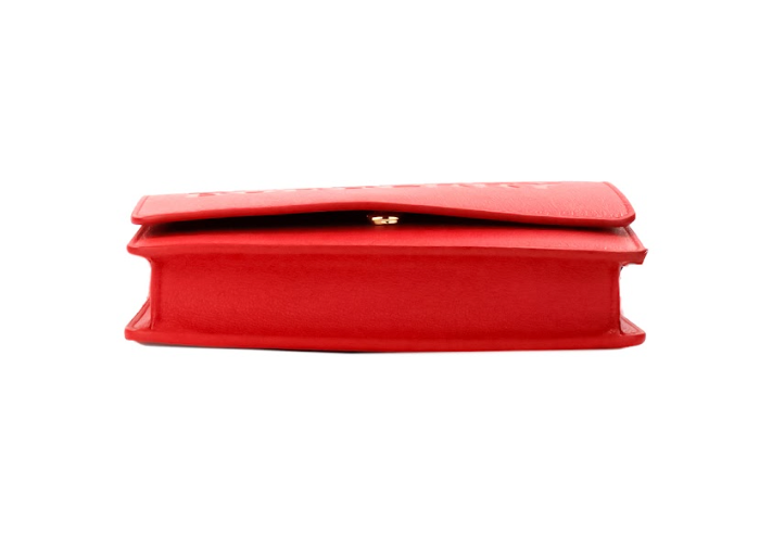 Bolsa transversal pequena de couro liso com logotipo em relevo vermelho da Burberry Hampshire