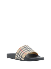 Sandálias de borracha marrom Burberry