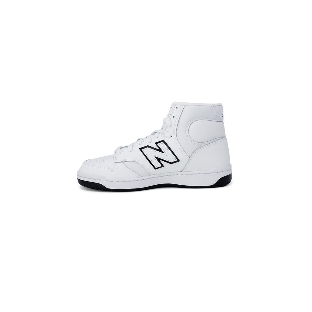 Tênis New Balance de couro preto