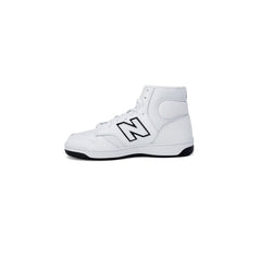 Tênis New Balance de couro preto