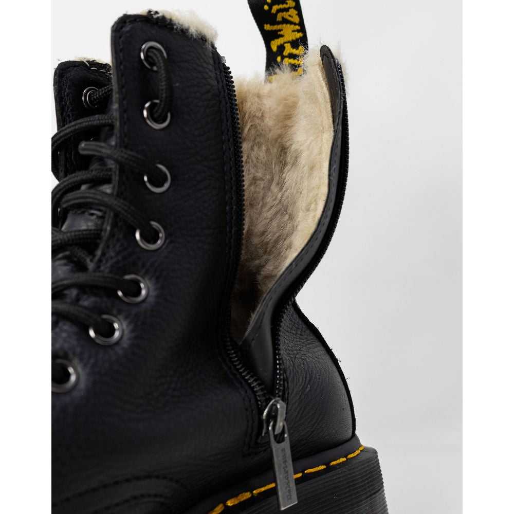 Bota de couro preta Dr. Martens