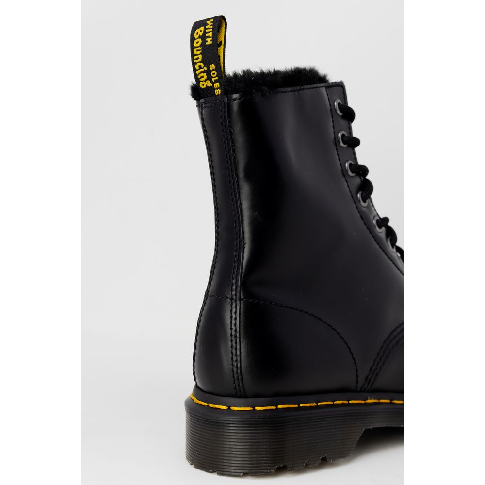 Bota de couro preta Dr. Martens