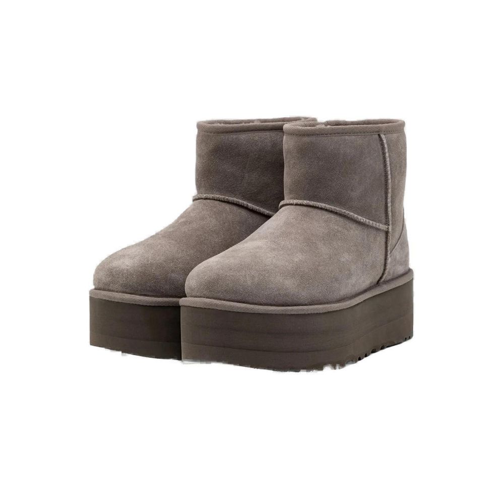 Bota de couro camurça cinza UGG