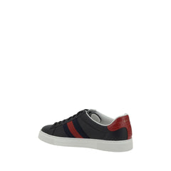 Tênis Gucci de couro preto