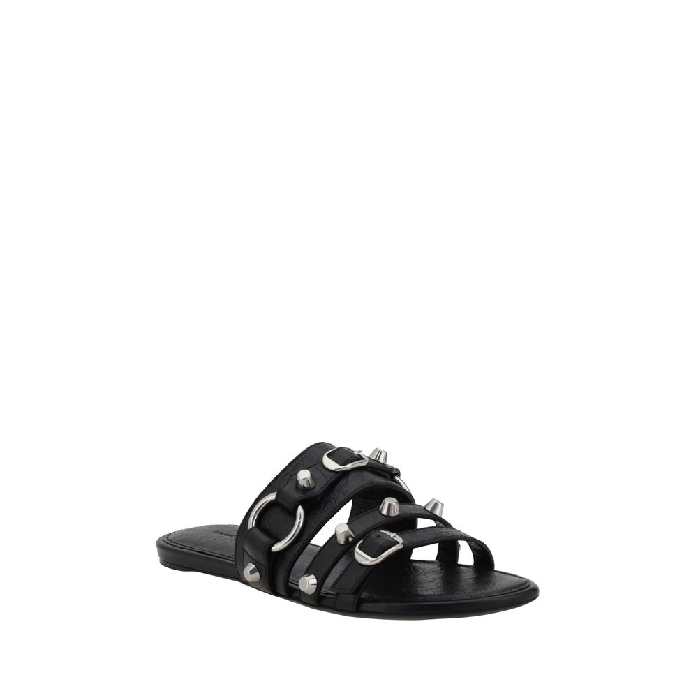 Sandálias Balenciaga com tachas