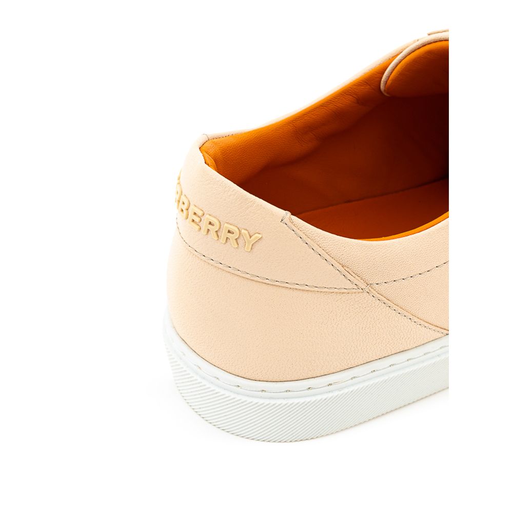 Tênis de couro rosa Burberry