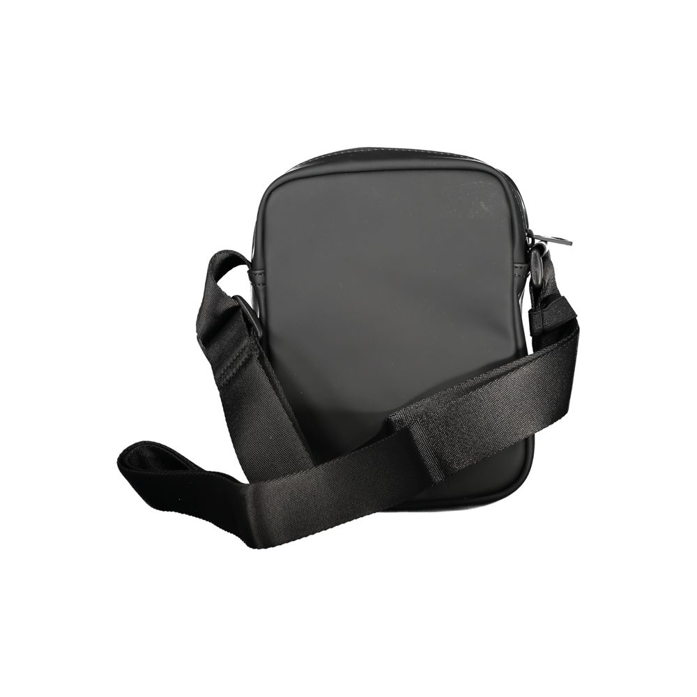 Bolsa de ombro Tommy Hilfiger preta de polietileno