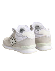 Tênis New Balance Off White Suede