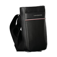 Bolsa de ombro masculina Tommy Hilfiger preta de polietileno