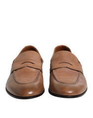 Brunello Cucinelli Sapatos sociais mocassim de couro marrom