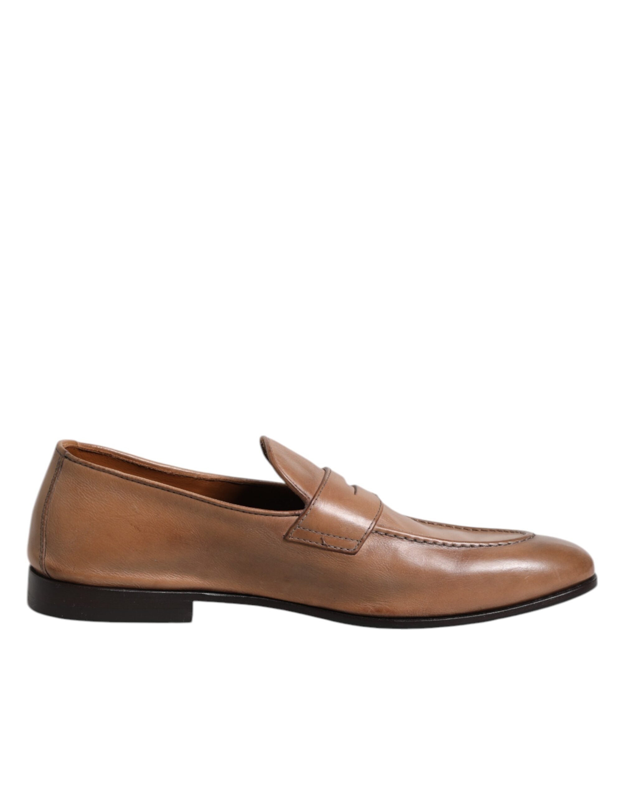 Brunello Cucinelli Sapatos sociais mocassim de couro marrom