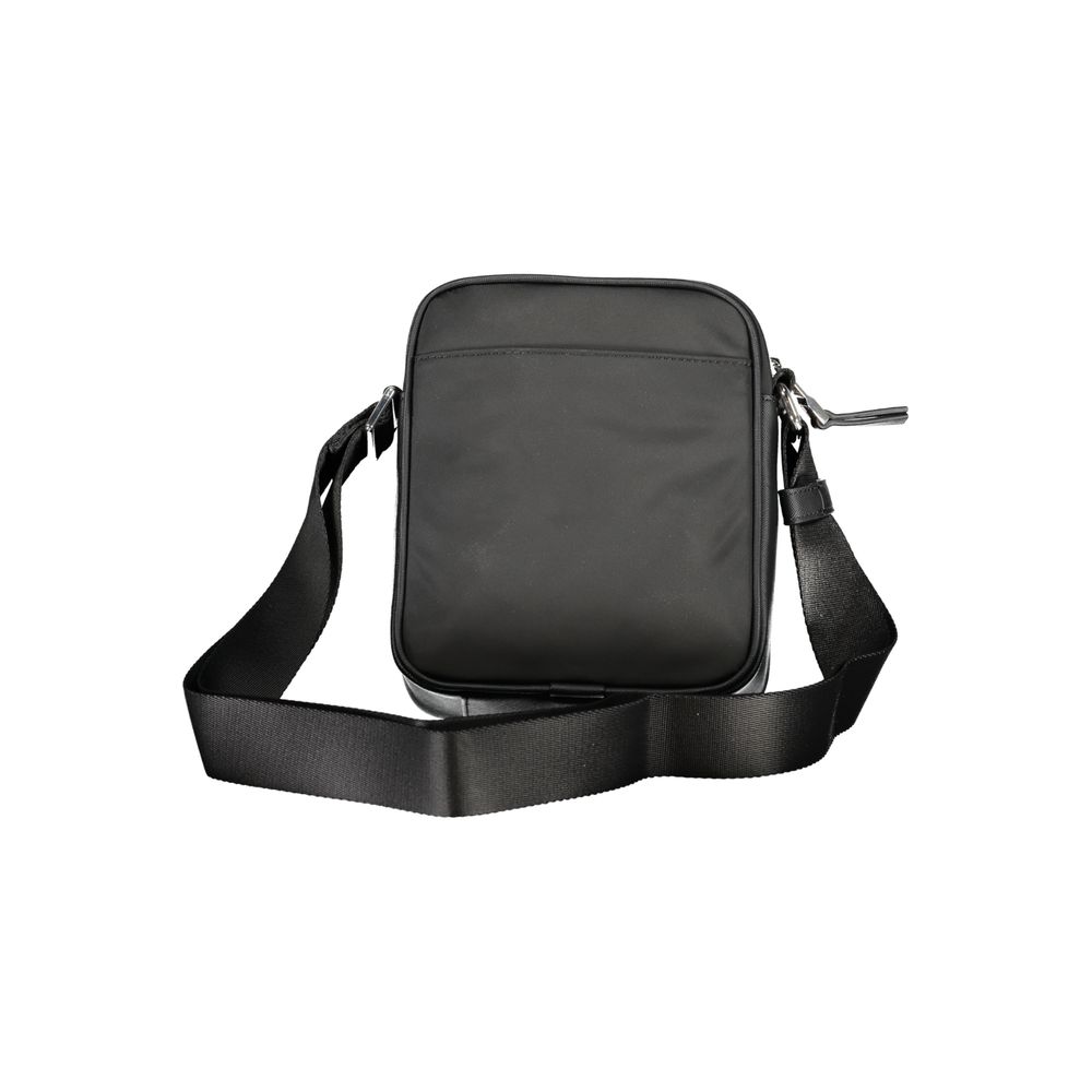 Bolsa de ombro Tommy Hilfiger preta de poliéster