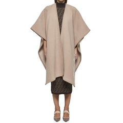 Poncho Fendi de lã e cashmere