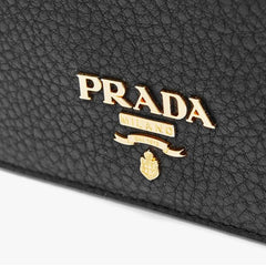 Porta-cartões de couro com logotipo da Prada