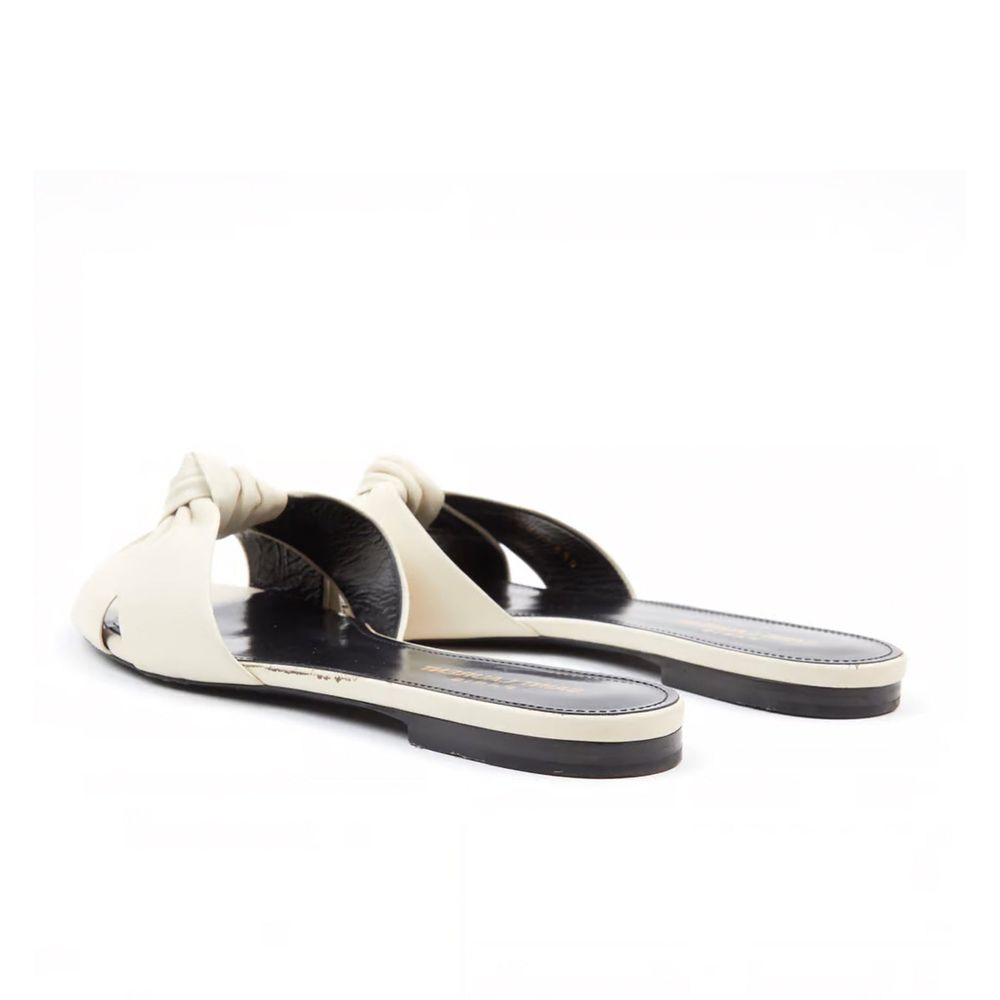 Chinelos de couro Saint Laurent