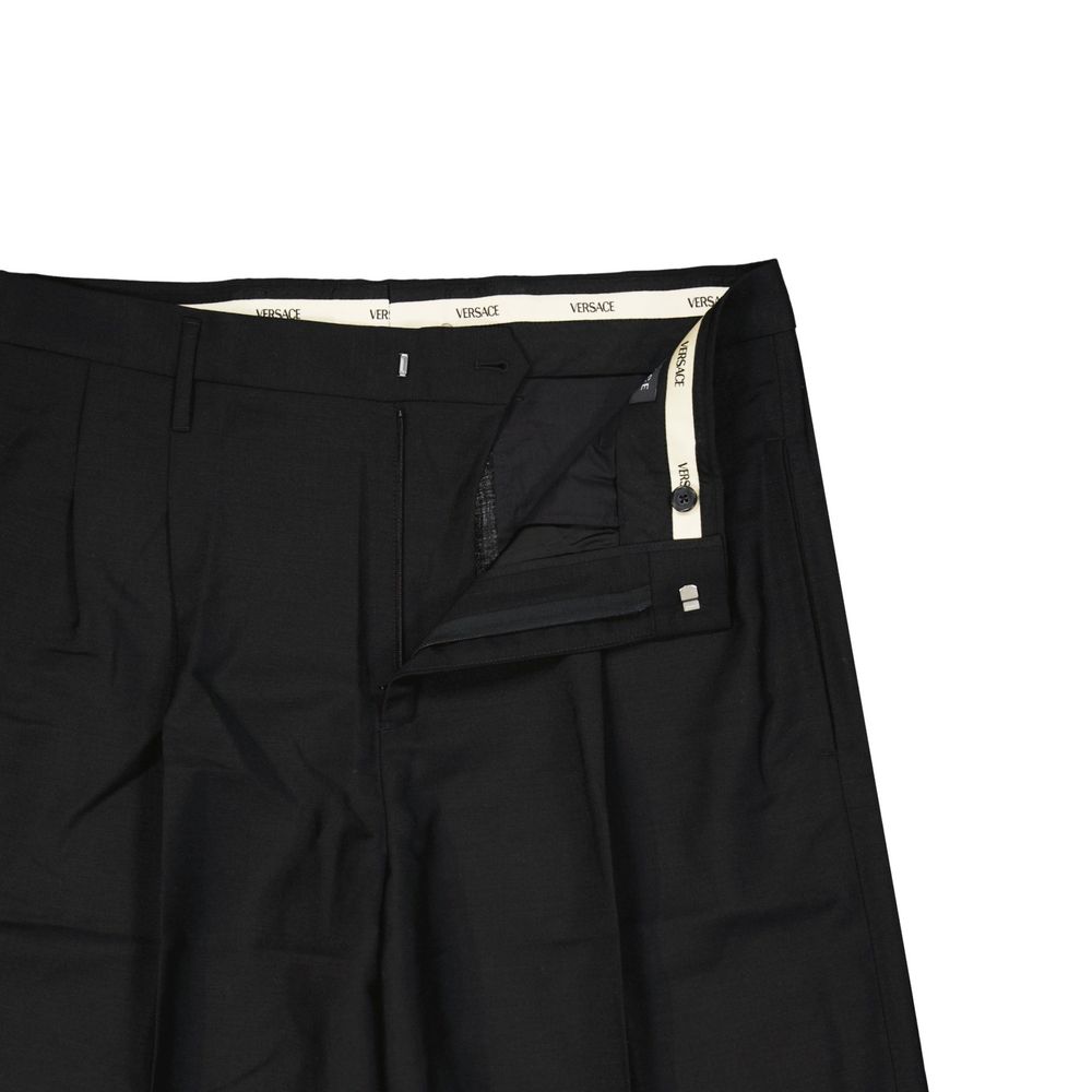 Shorts Clássicos de Lã Versace